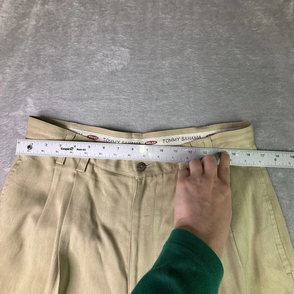 TOMMY BAHAMA 100% Silk Pants Mens Size 34 X 28 Relax Beige Trousers Pleated